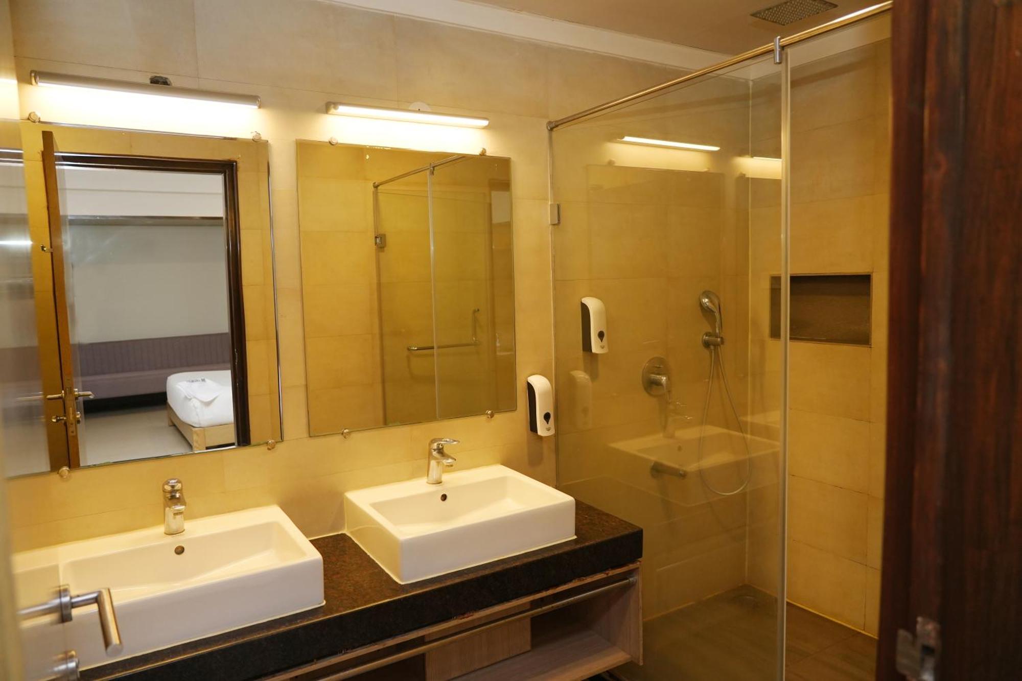Purple Cloud Hotel Devanahalli 외부 사진